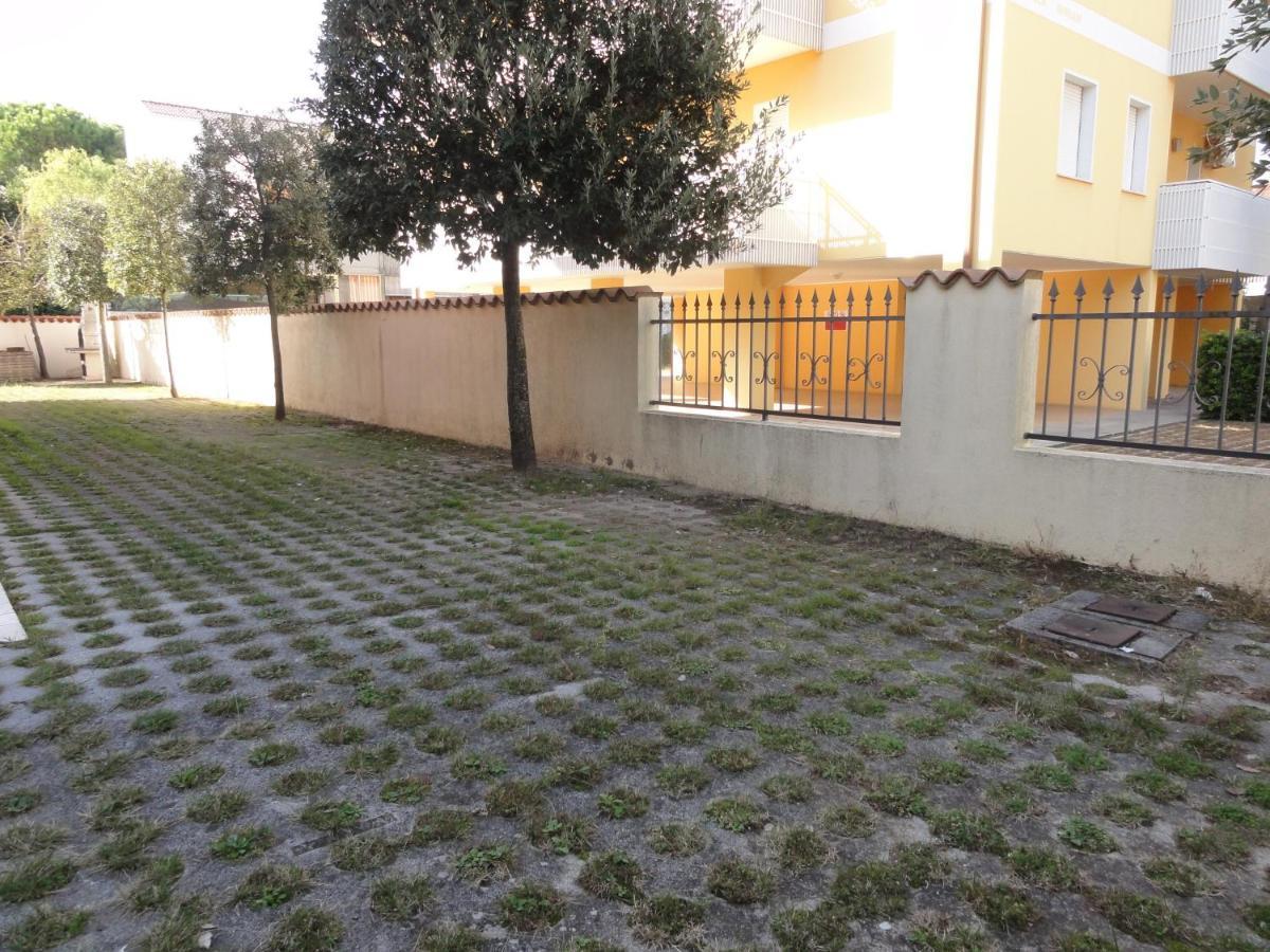 Villa Tripoli Bibione Ruang foto